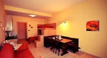 Aparthotel Albergian