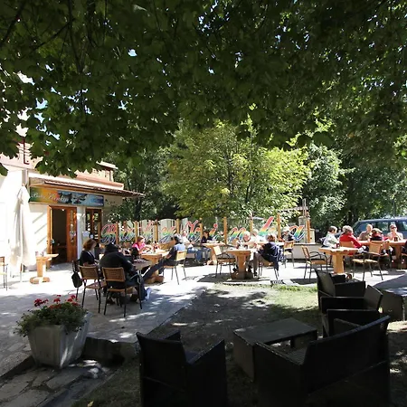 Aparthotel Albergian